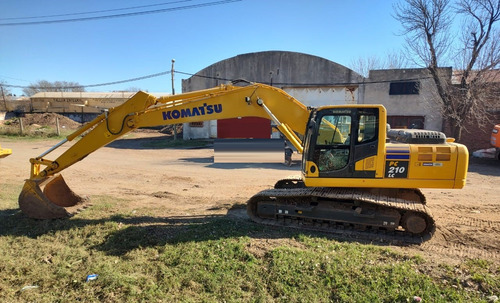 Excavadora Komatsu Pc 210 Con 1200 Horas