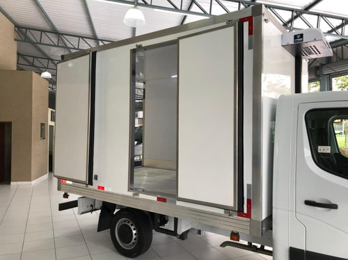 Imagem 8 de 14 de Renault Master 2.3 2022 Baú Refrigerado