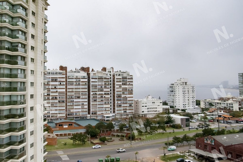 Imagen 17 de 28 de Apartamento En Venta De 3 Dormitorios En Edificio Imperiale. - Punta Del Este Brava