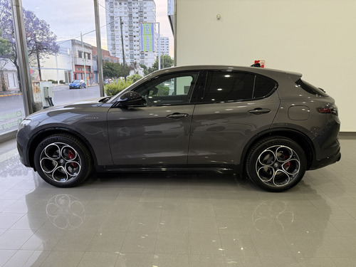 Alfa Romeo Stelvio 2.0 280cv At Q4 Veloce