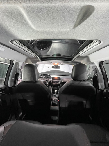 Peugeot 2008 1.6 Thp Sport