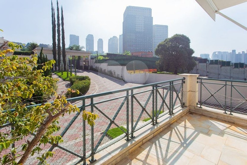 Casa De Condomínio No Morumbi Com 472 M² Com 4 Suítes E 4 Vagas - 3-im318495