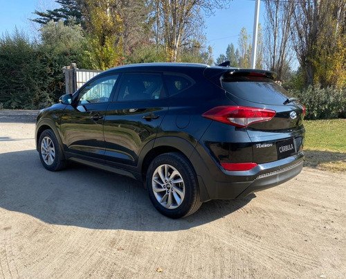 Hyundai Tucson 2.0 Gl Advance Tl 6at 5p 2016. Único Dueño.