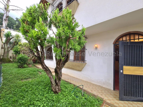 Imagen 2 de 28 de Casa Para Remodelar En Los Palos Grandes
