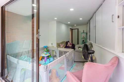 Apartamento En Venta En Los Naranjos. Cod V15721
