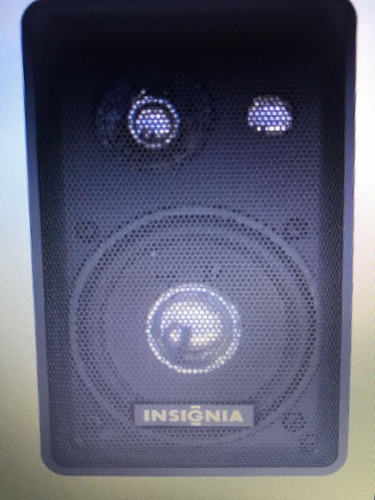 Bocina Insignia 5 A 40 Watts