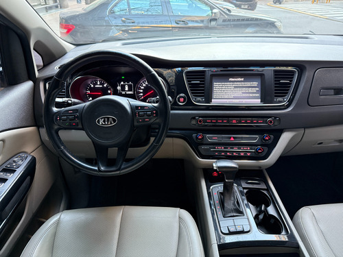 Kia Carnival 2.2 Crdi Ex Premium Avn
