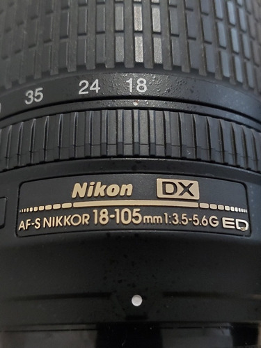 Nikon Dx 18-105mm  F/ 3.5- 5,6 G Ed Swm If Vr