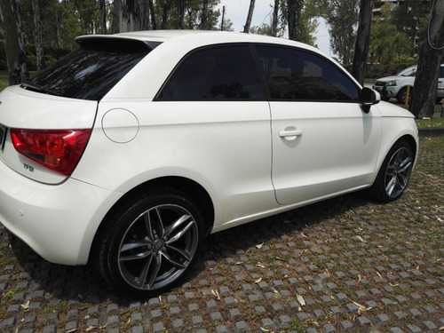 Audi A1 1.4 Ambition Tfsi 122cv Stronic 2013