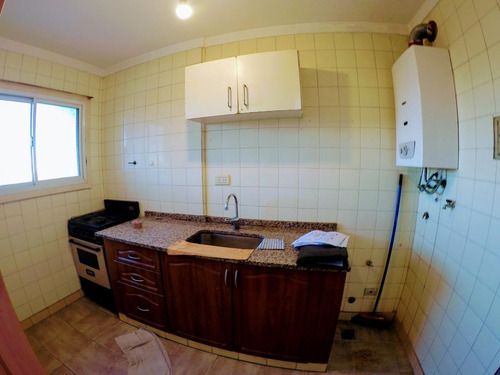 Imagen 4 de 17 de Oportunidad Departamento En Pavón Y Av. Boedo A Modernizar