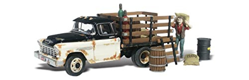 Henry's Haulin 1955 Chevy Truck W - Figure & Acc. N Escala W