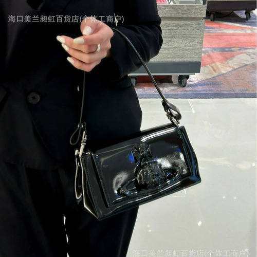 Bolso En Forma De Corazón De Saturno Con Cadena De Poliureta