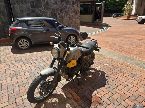 Royal Enfield Scram 411 Excelente Estado