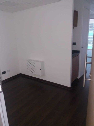 Las Condes 10465 - Oficina 4
