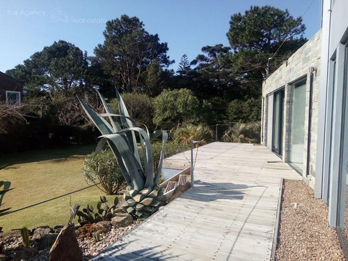 Imagen 24 de 30 de Casa En Venta En Rincón Del Indio -playa Brava -punta Del Este