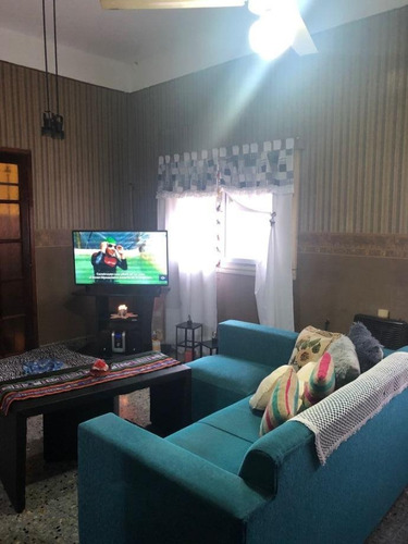 Imagen 3 de 10 de Departamento Tipo Casa En Venta En Lanus Oeste