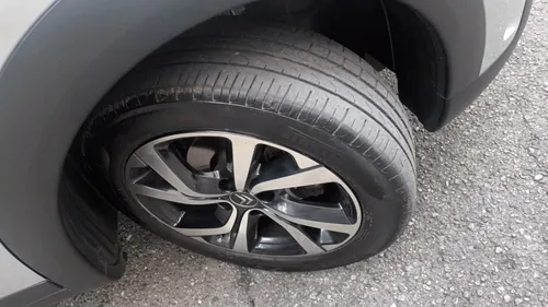 Citroën C4 Cactus 1.6 Shine Turbo Aut