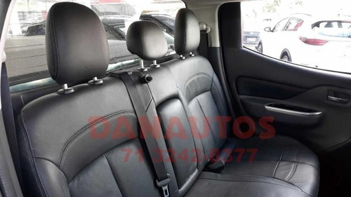 Imagem 12 de 13 de Mitsubishi L200 Triton 2.4 16v Turbo Diesel Sport Hpe Cd 4p