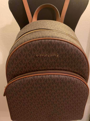 Imagen 8 de 9 de Bolsa Michael Kors Estilo Mochila Café Estampada Nueva
