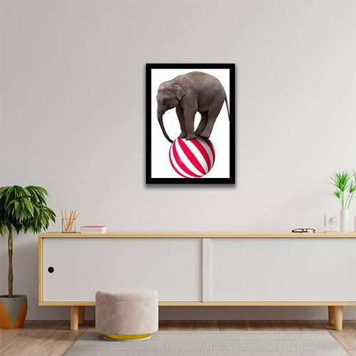 Quadro Decorativo Elefante Em Cima Da Bola 34x23cm