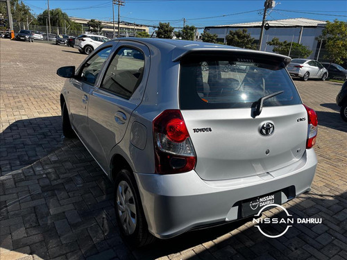 Toyota Etios 1.3 X 16V FLEX 4P MANUAL