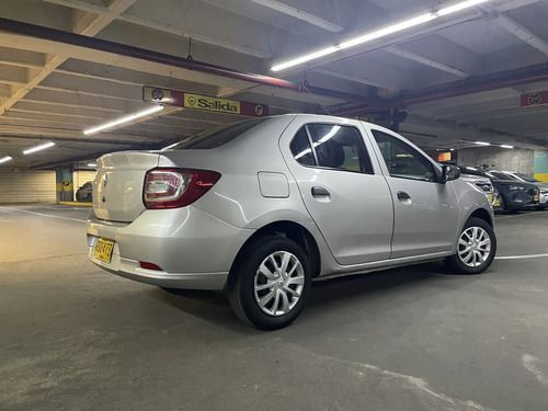 Renault Logan 1.6 Authentique