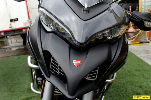 Ducati Multistrada V2 950s