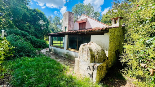 Hermosa!! Casita En Parque Jularo.