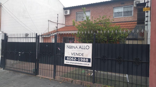 Imagen 1 de 8 de Casa - Castelar