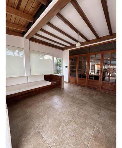 Alquiler Casa 500m2 Caurimare 8408