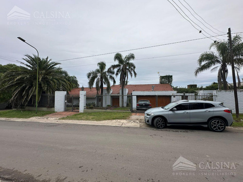 Casa En Venta Villa Allende