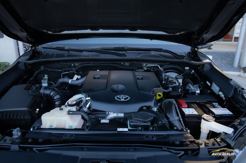 Toyota Hilux Srv