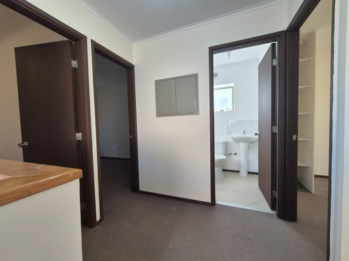 Casa En Arriendo De 4 Dorm. En Talca