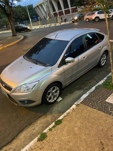 Ford Focus 1.6 Gl Flex 5p 2011