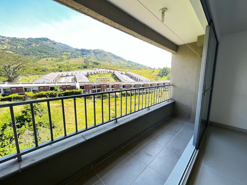 Vendo Apartamento En Bello, Sector Puerta Del Norte