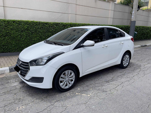 Hyundai HB20S 1.0 Comfort Plus Flex 4p