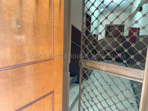 Lindo Edificio Comercial En Venta En Centro Barquisimeto Jr
