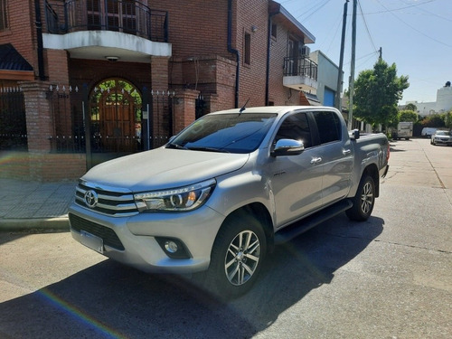Imagen 7 de 12 de Toyota Hilux 2.8 Srx 4x4 Automatica 45.000kms Permuto