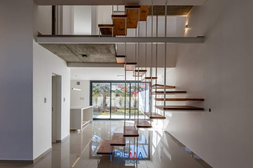 Imagen 7 de 30 de Se Vende Duplex En Chacras Del Sur . 3 Dormitorios