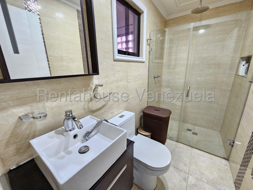 Apartamento En Venta Urb La Soledad Maracay 25-12181 Apd
