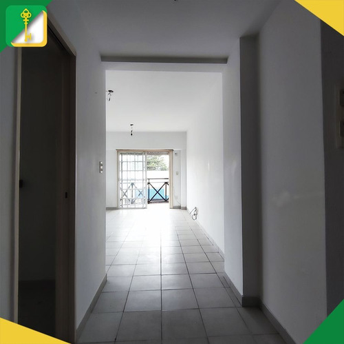 Imagen 9 de 17 de Departamento En Venta En Villa Ballester