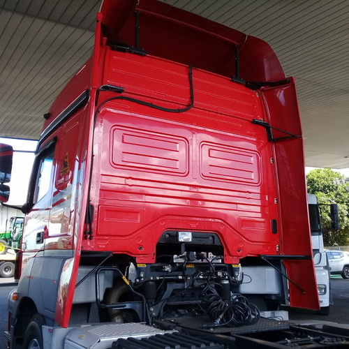 Imagem 14 de 14 de Mercedes Benz Axor 2041 4x2 Teto Alto 18/19
