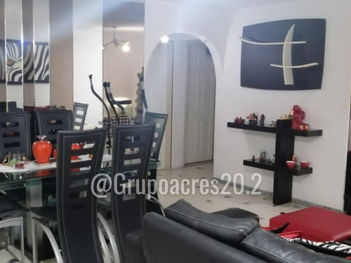 Imagen 4 de 12 de En Venta Bello Apartamento Actualizado Muy Centrico La Matica Los Teques Edo Miranda. Ah