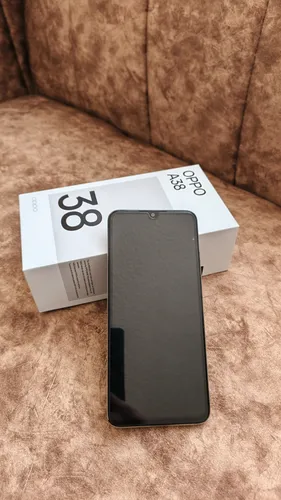 Celular Oppo A38 128gb 4gb Ram Dorado 4g/lte (Usado)