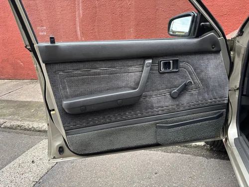 Mazda 323 1.3 Hs