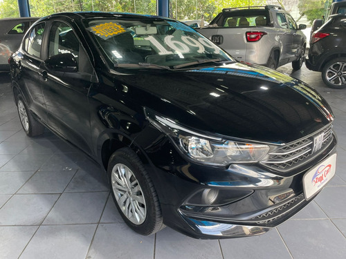 Fiat Cronos 1.3 Drive Flex 4p