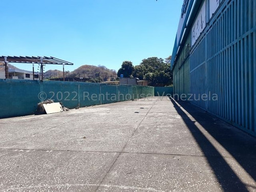 Imagen 10 de 10 de Galpón En Venta En Av. Fermín Toro. San Juan De Los Morros. 22-23073