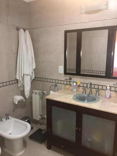 Imagen 7 de 15 de Casa - Barrio Parque Leloir