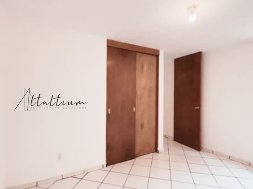 Venta De Departamento En La Alcaldía Álvaro Obregón, Cerca De Av. Centenario, Parque Ecológico Colonia Del Sur. 009- Alc-ru