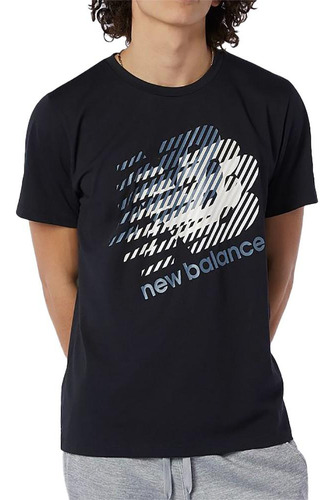 Camiseta New Balance Heathertech Estampada Pretobranco